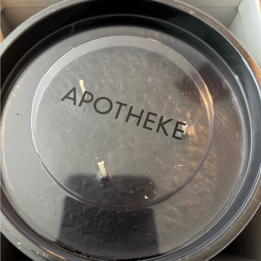 Apotheke Charcoal Scented Candle - Black - Picture 4 of 4
